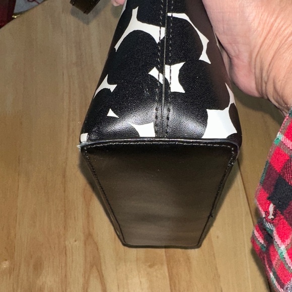 Kate Spade Black and White Floral Crossbody Bag - Picture 3 of 7